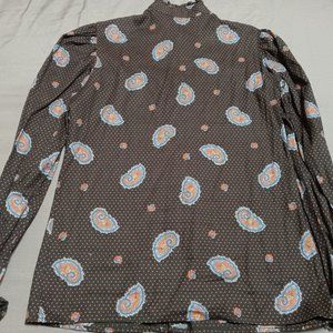 Abercrombie & Fitch jeans/ Jones New York shirt